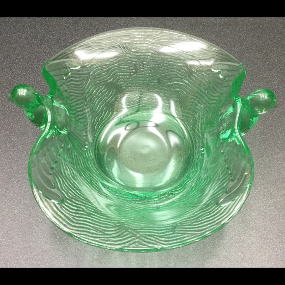Fenton Depression Glass Bird Dish - Picture 1 of 7
